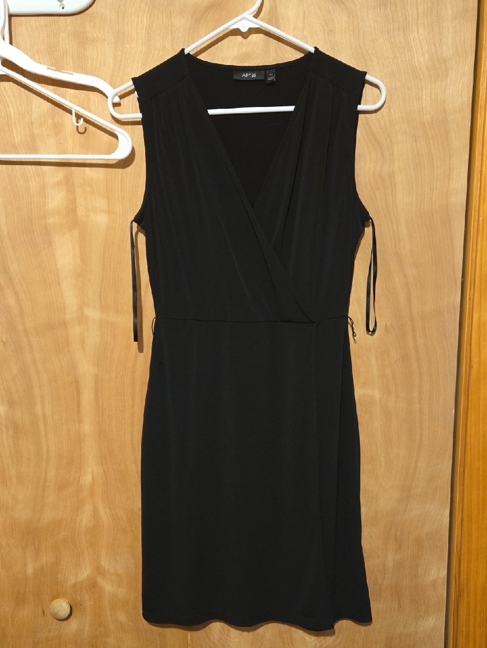 Apt. 9 Black Sleeveless Wrap-Style Midi Dress